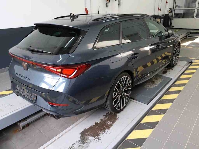 Cupra Leon 2.0 TSI DSG Sportstourer VZ