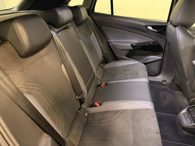 Volkswagen ID.4 IQ.Drive Performance Pure