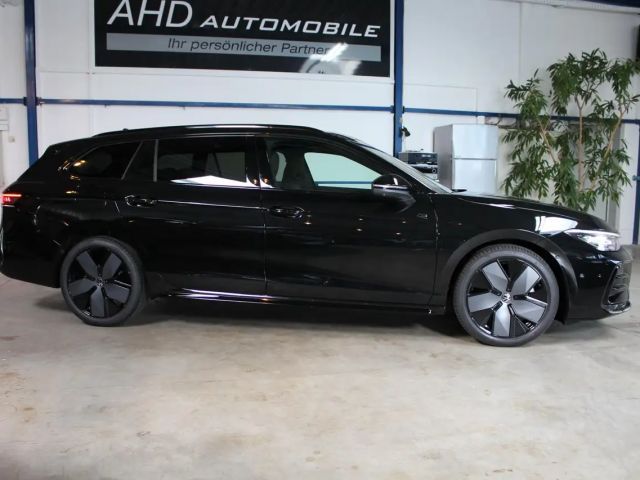 Volkswagen Passat 2.0 TDI DSG R-Line