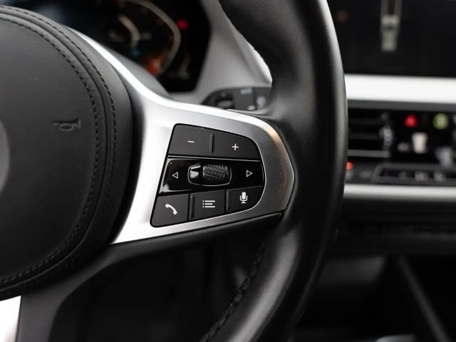 BMW 118 118i Advantage pakket Sedan