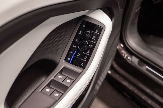 Audi A6 e-tron Avant Quattro