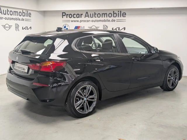 BMW 118 118i Sedan