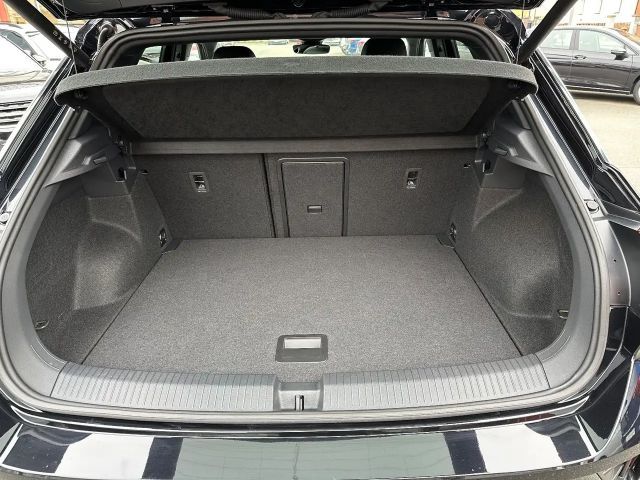 Volkswagen T-Roc 1.5 TSI DSG Plus R-Line