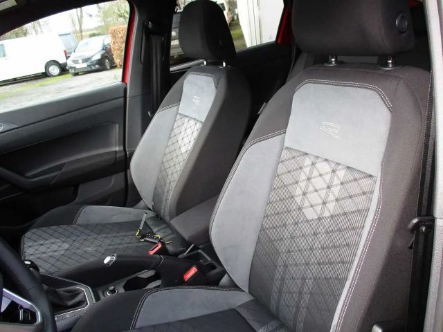 Volkswagen Taigo 1.5 TSI DSG R-Line