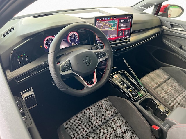 Volkswagen Golf 2.0 TSI DSG GTI