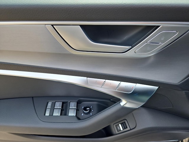 Audi S6 Avant Quattro