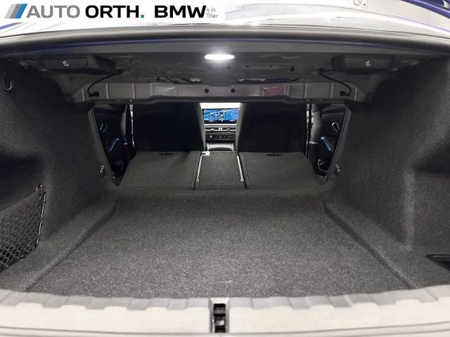 BMW 330 330i M-Sport Sedan xDrive