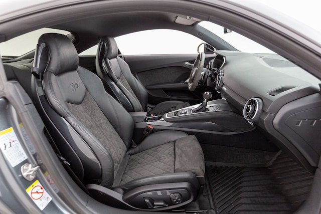 Audi TT RS Coupé Quattro S-Tronic