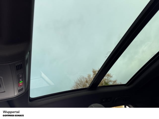 Volkswagen T-Roc 1.5 TSI DSG R-Line