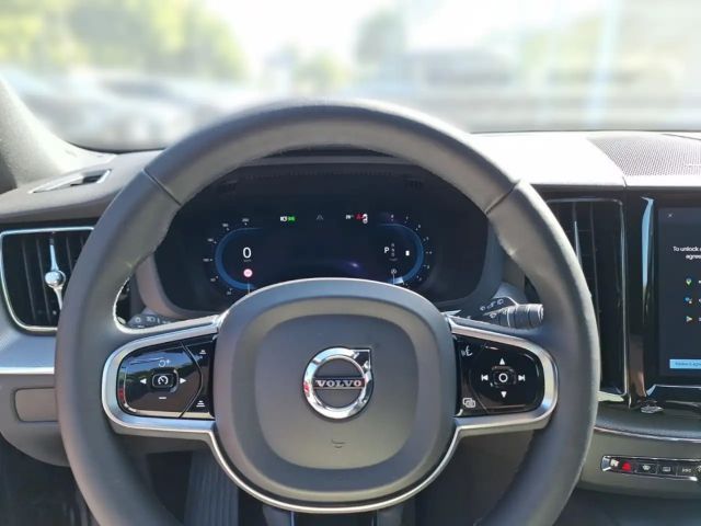 Volvo XC60 Dark Plus