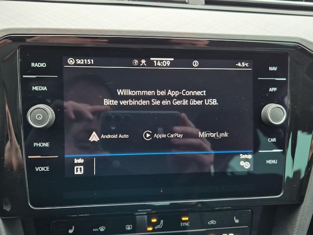 Volkswagen Passat 1.5 TSI Business DSG Variant