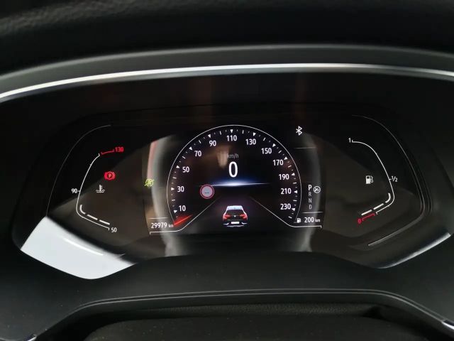 Renault Captur EDC Intens TCe 140