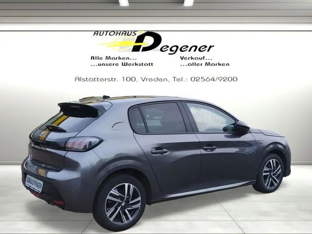 Peugeot 208 / LED / Allwetter / Kamera / Isofix / Navi