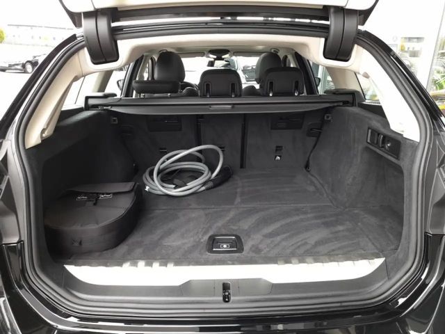 BMW 330 330e Sport Line Touring
