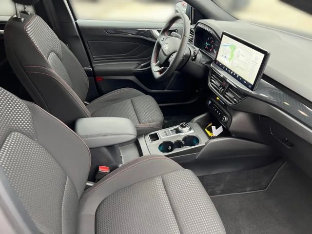 Ford Focus ST Line Wagon