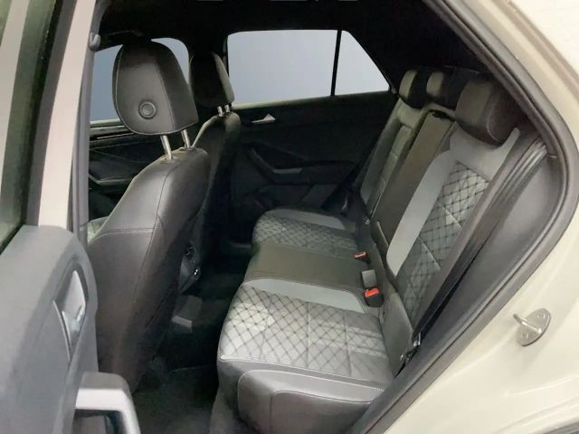 Volkswagen T-Roc 1.5 TSI DSG R-Line