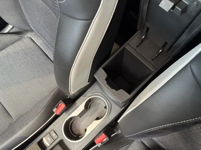 Renault Captur Intens TCe 140