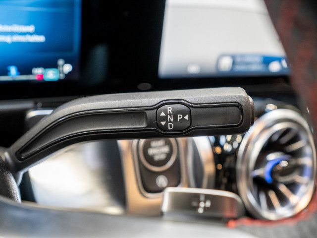 Mercedes-Benz GLB 200 GLB 200 d