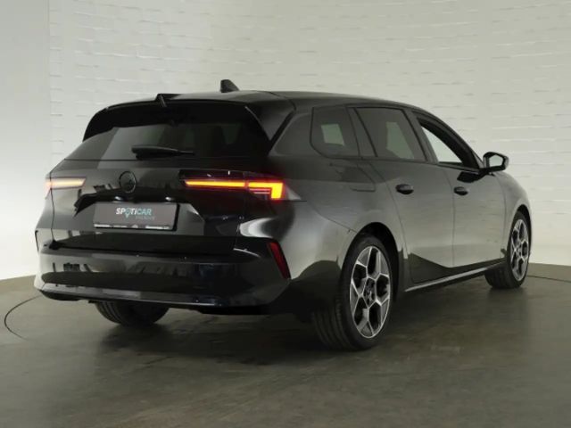 Opel Astra Sports Tourer Ultimate