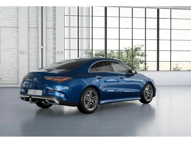 Mercedes-Benz CLA 200 AMG Line Coupé