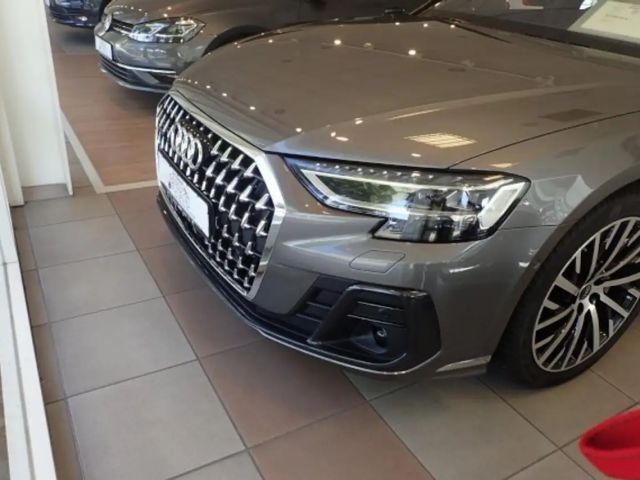 Audi A8 Quattro