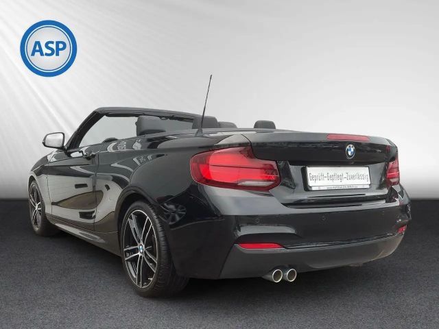 BMW 220 220i Cabrio M-Sport