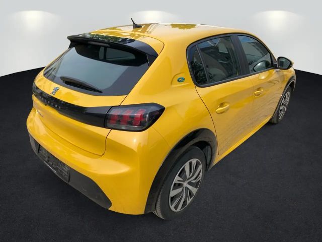 Peugeot E-208 e- 136 (e-) Verkehrszeichenerkennung