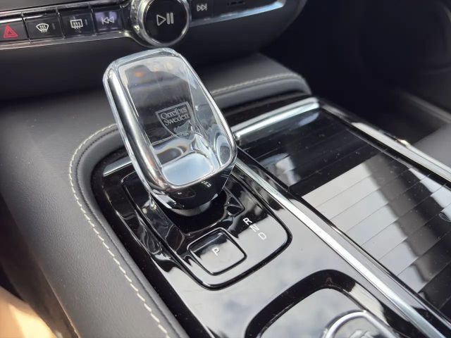 Volvo S60 AWD Dark Recharge Ultimate