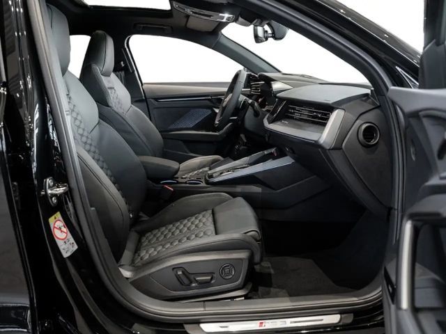 Audi RS3 Quattro S-Tronic Sedan Sportback