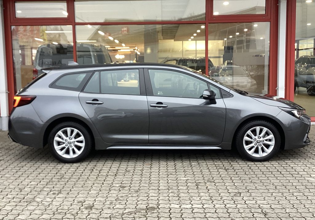 Toyota Corolla Business Touring