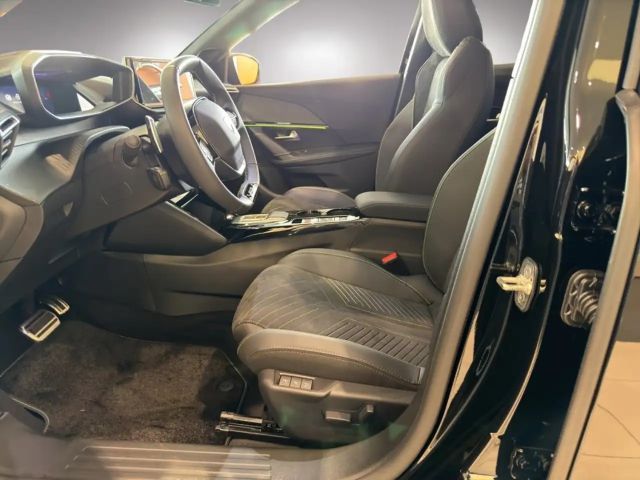 Peugeot 2008 EAT8 GT-Line