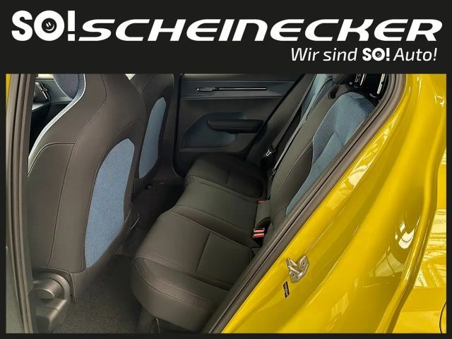 Volvo EX30 Extended range Plus Single motor