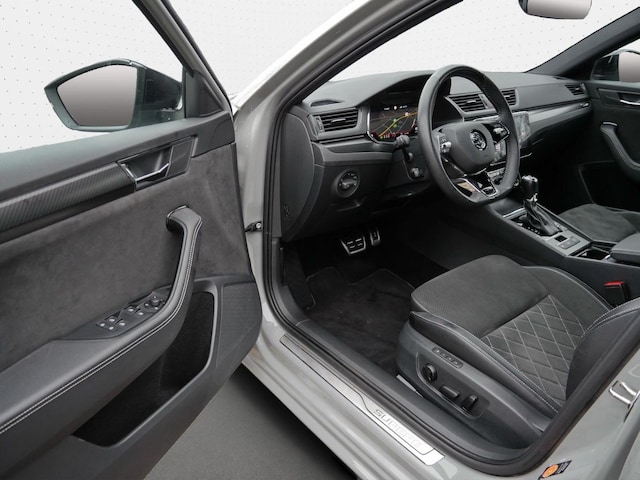 Skoda Superb 2.0 TDI 4x4 Combi Sportline