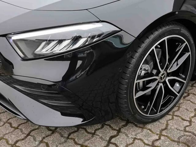 Mercedes-Benz A 200 AMG Line