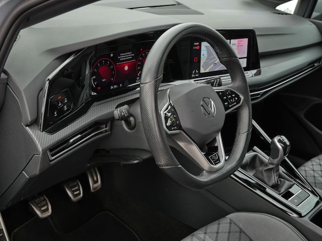 Volkswagen Golf 1.5 TSI R-Line Variant