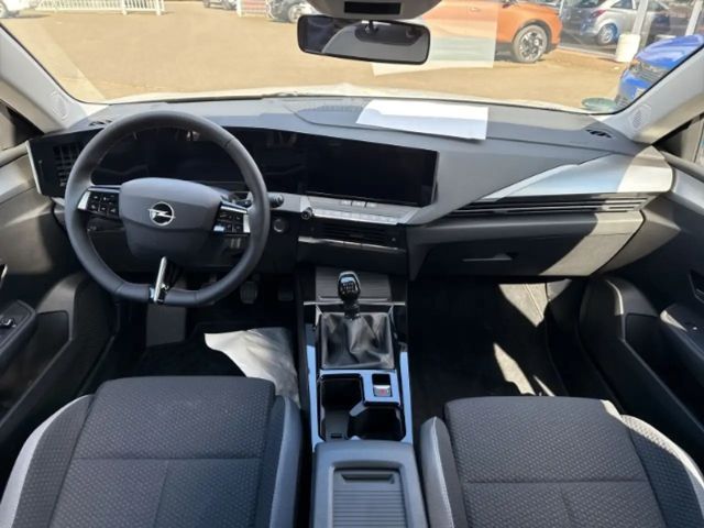 Opel Astra 1.2 Turbo Edition Turbo