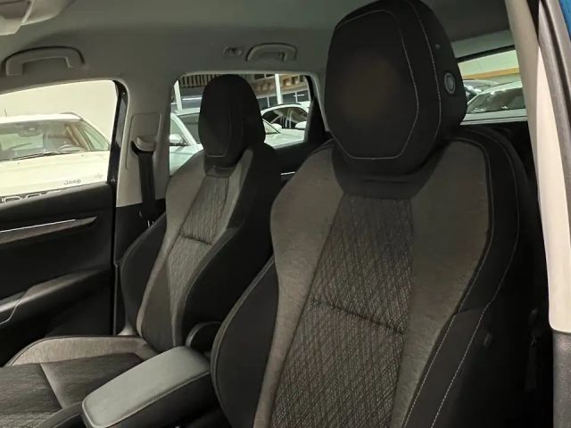 Skoda Karoq 4x4 Style Style