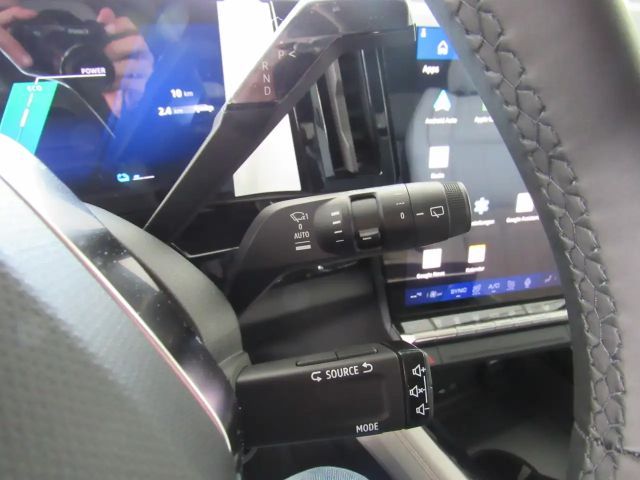 Renault Espace E-Tech Hybrid Iconic