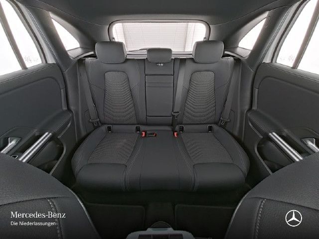 Mercedes-Benz EQA 300 4MATIC