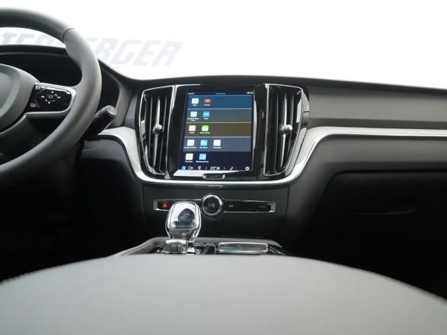 Volvo V60 AWD Plus T6