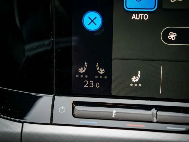 Volkswagen Golf DSG Life