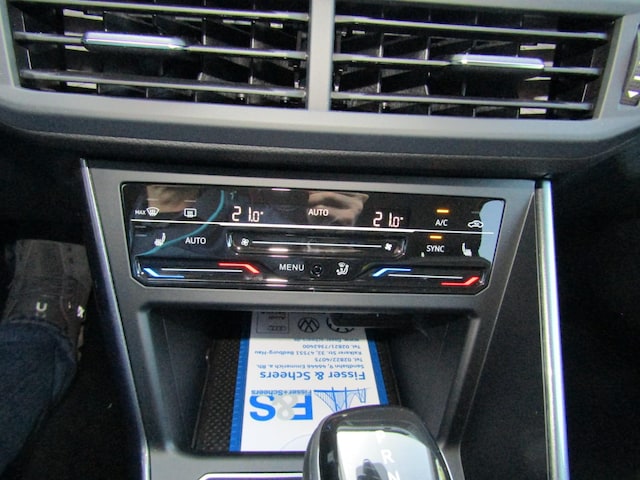 Volkswagen Polo 1.0 TSI DSG IQ.Drive