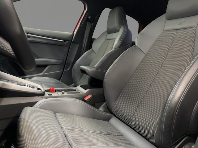 Audi S3 Quattro S-Tronic Sedan