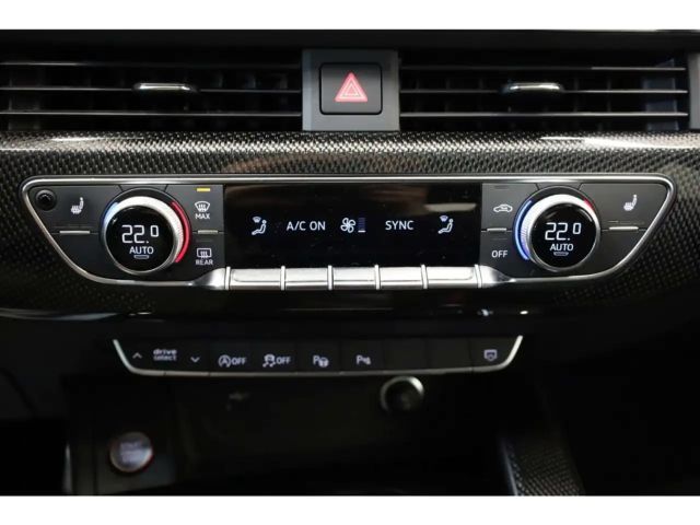 Audi S4 Avant Quattro