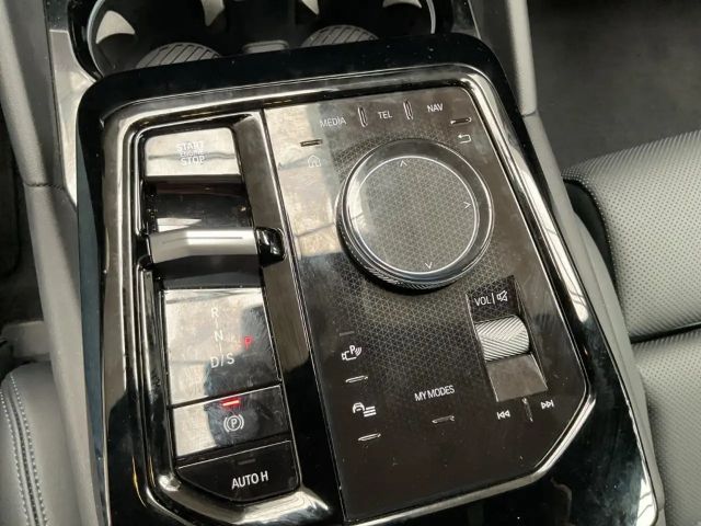 BMW 520 520i M-Sport Sedan