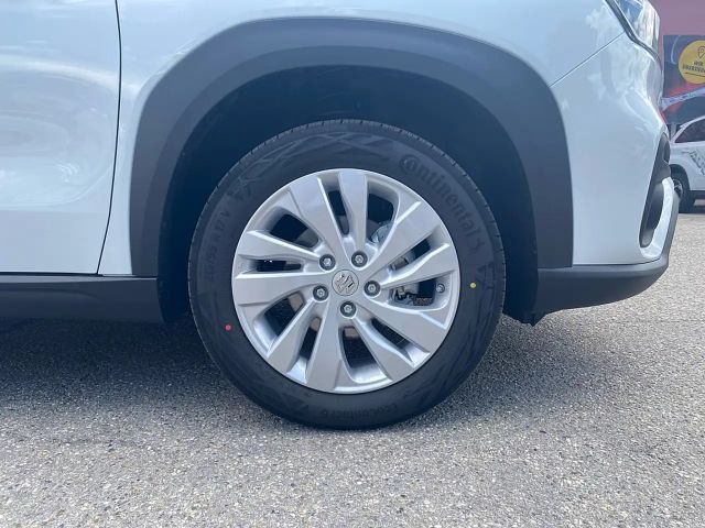 Suzuki S-Cross Hybrid