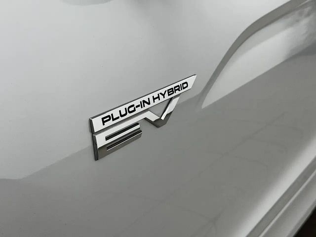 Mitsubishi Eclipse Cross / LED/ PANORAMAD./ ACC/ NAVI/ RÜCKFAHRK./ ANHV./