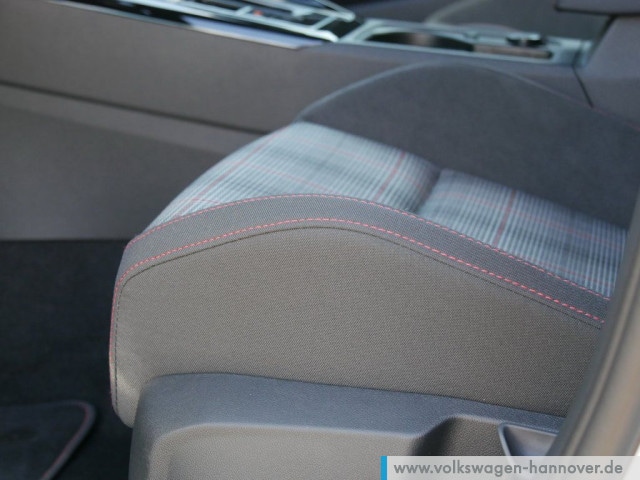 Volkswagen Golf 2.0 TSI DSG GTI IQ.Drive