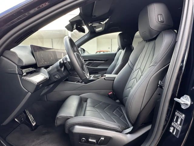 BMW 520 520d M-Sport Touring