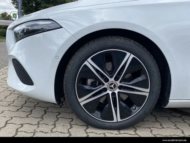 Mercedes-Benz A 180 Progressive